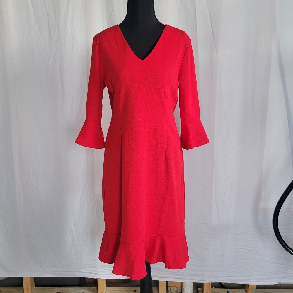 Elegant Red V-Neck Dress